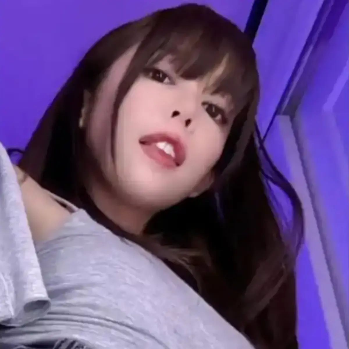 《绯红小猫KittyKum》高清HD无删减完整版 - 绯红小猫KittyKum全集1080P在线观看 - 蓝光免费播放系列合集资源