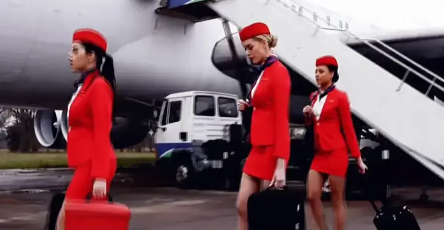 法国空姐2018多塞尔航空完整版电影全集-高清中字免费在线观看机舱封闭剧情-720P画质全集播放